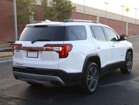 2020 GMC Acadia SLT