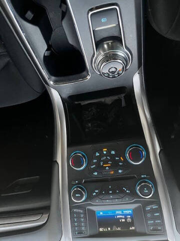 2017 Ford Fusion Hybrid SE