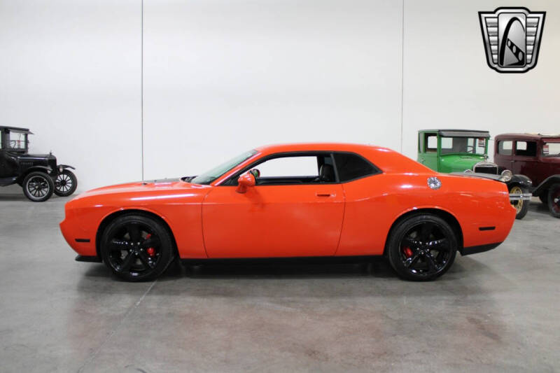 2009 Dodge Challenger SRT8