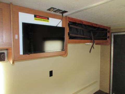 2015 CHEROKEE GREY WOLF