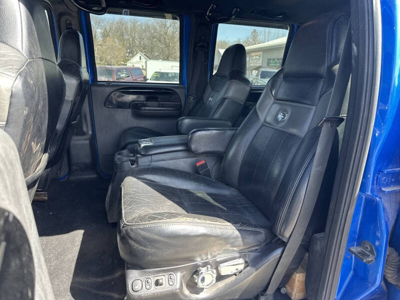 2004 Ford F-650 Super Duty