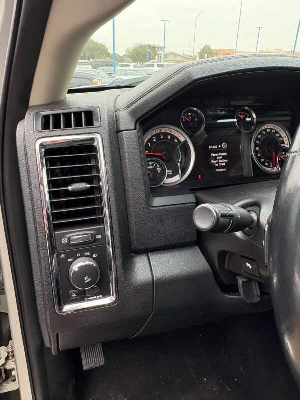 2015 RAM 3500 Laramie