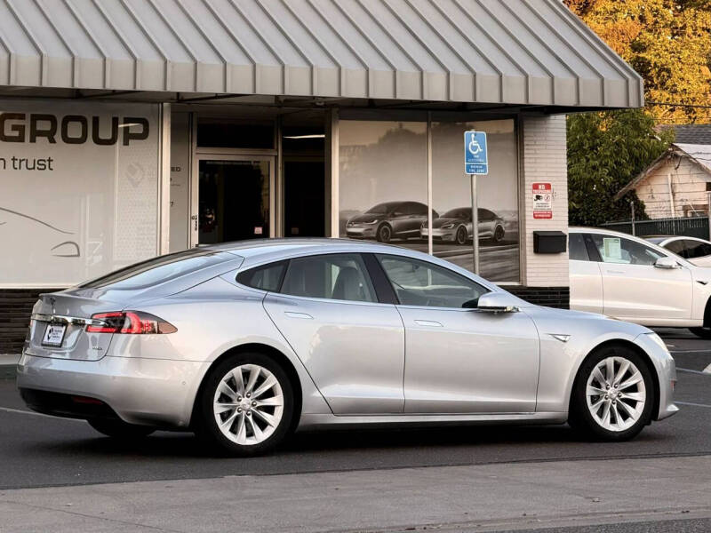 2016 Tesla Model S