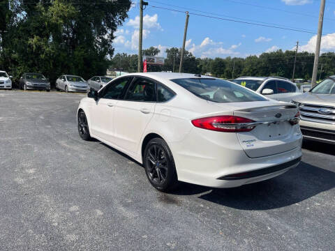 2018 Ford Fusion SE