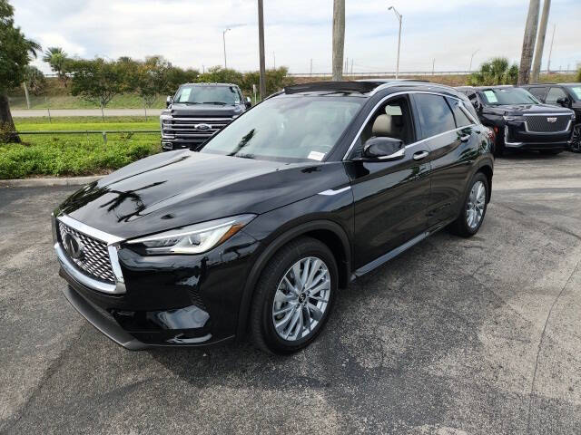 2025 Infiniti QX50 Luxe