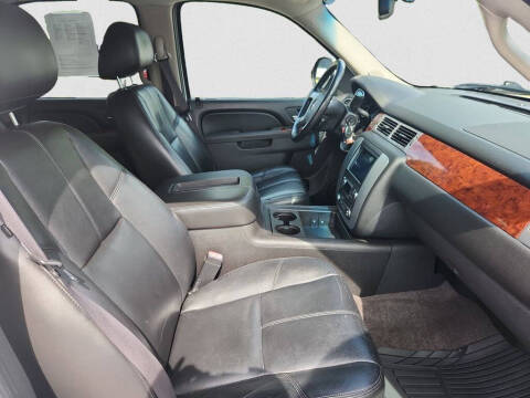 2011 GMC Yukon SLT