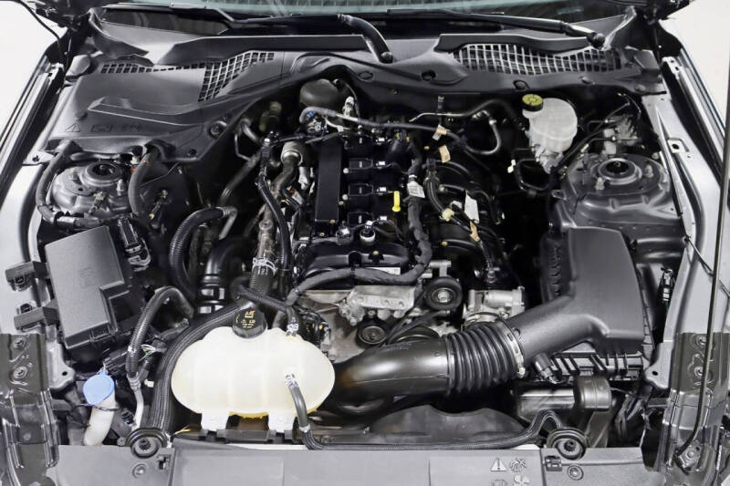 2021 Ford Mustang