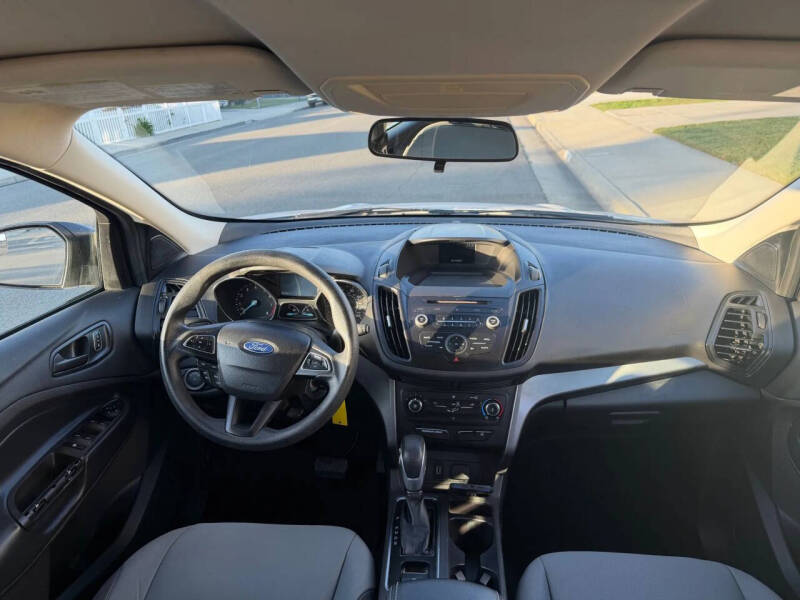 2017 Ford Escape S