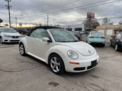 2007 Volkswagen New Beetle Convertible for sale at Green Ride Inc in Nashville TN
