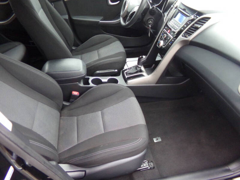 2017 Hyundai Elantra GT