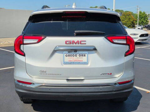 2022 GMC Terrain AT4