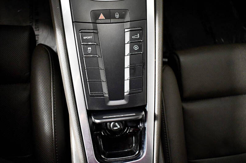 2017 Porsche 718 Cayman S