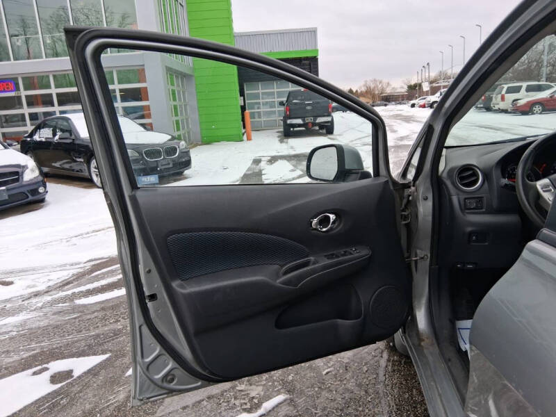 2014 Nissan Versa Note SV