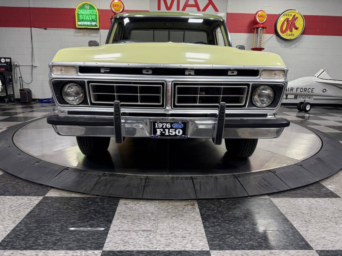 1976 Ford F-150 19