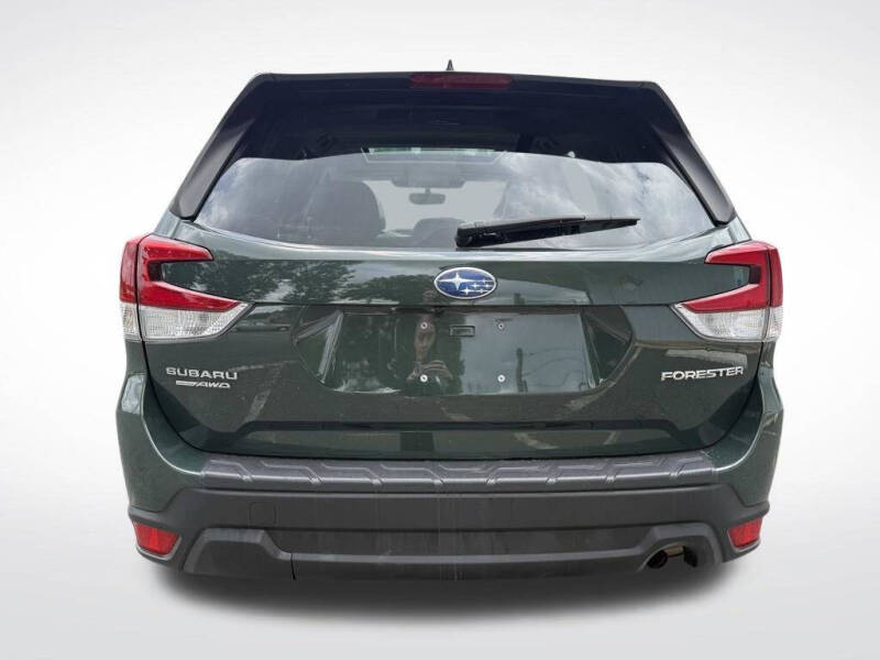 2022 Subaru Forester Premium