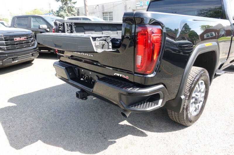 2023 GMC Sierra 2500HD AT4