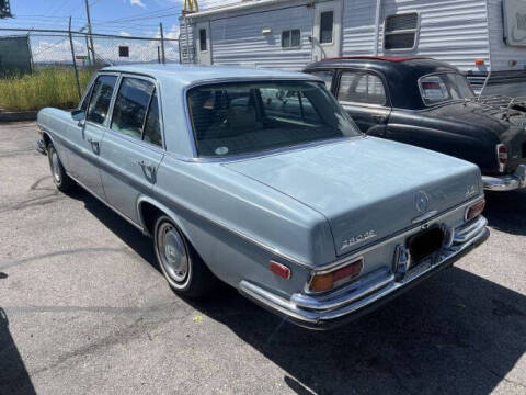 1973 Mercedes-Benz 280-Class