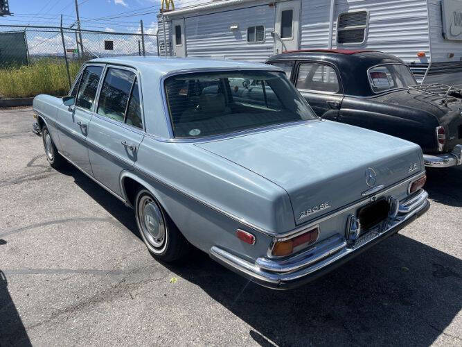 1973 Mercedes-Benz 280-Class