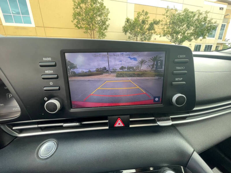 2022 Hyundai Elantra