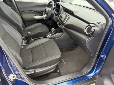 2020 Nissan Kicks SV