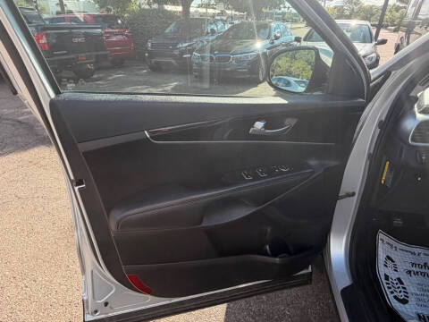 2018 Kia Sorento LX