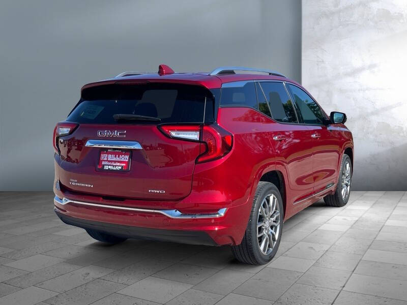 2023 GMC Terrain Denali