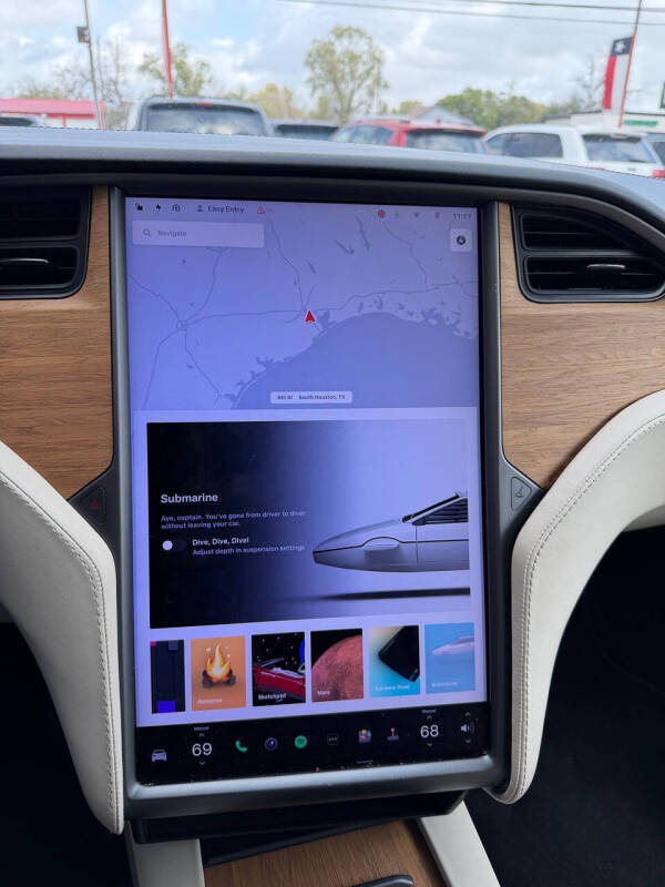 2019 Tesla Model X Standard Range