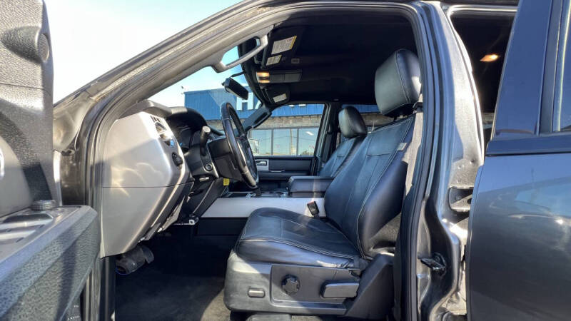 2017 Ford Expedition XLT