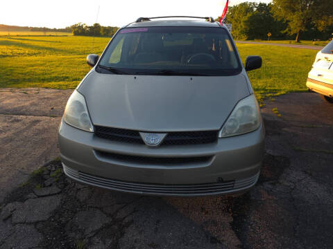 2003 Toyota Sienna LE