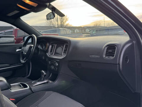 2019 Dodge Charger SXT