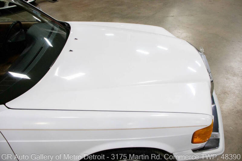 1991 Mercedes-Benz 560-Class 560 SEL