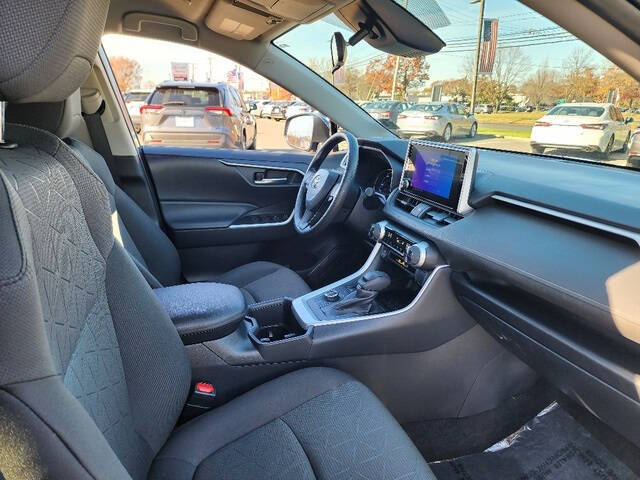 2023 Toyota RAV4 Hybrid Woodland Edition