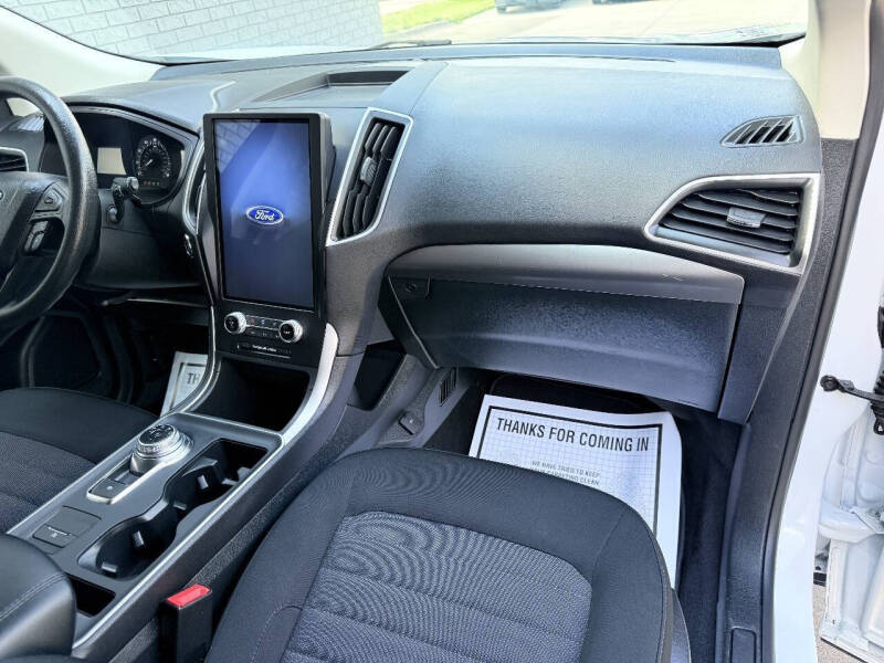 2024 Ford Edge SE