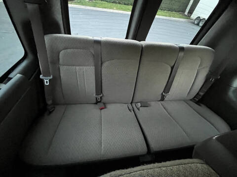 2023 Chevrolet Express LT 3500