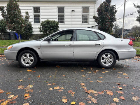 2004 Ford Taurus SES
