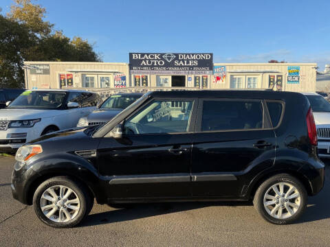 2012 Kia Soul +