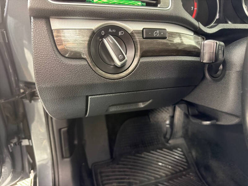 2016 Volkswagen Passat