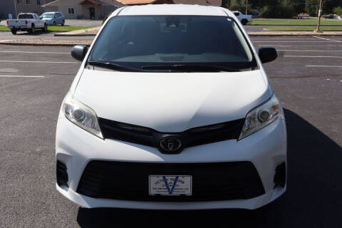 2018 Toyota Sienna L 7-Passenger