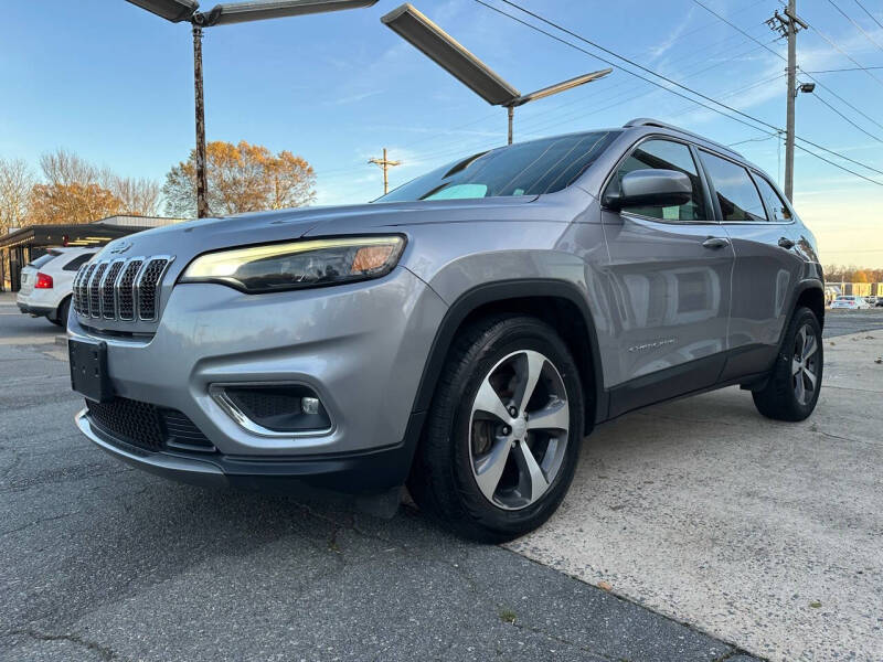 2020 Jeep Cherokee Limited photo 7