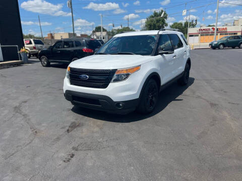 2014 Ford Explorer for sale at Rod's Automotive in Cincinnati OH