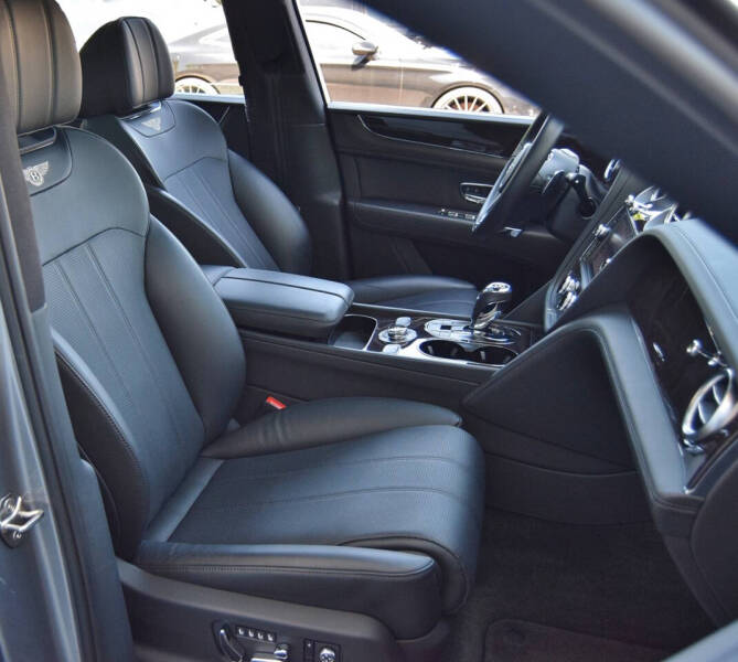 2019 Bentley Bentayga V8