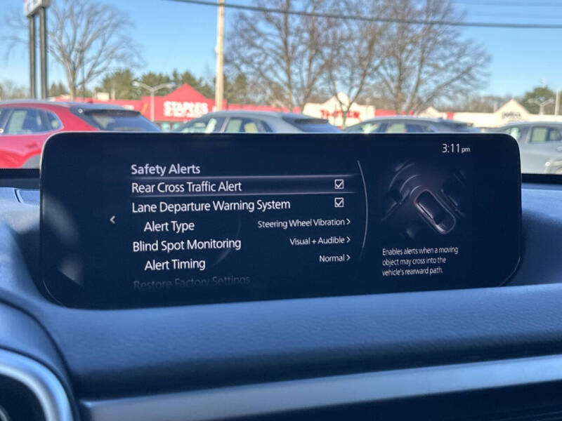 2023 Mazda CX-50 2.5 S Preferred Plus