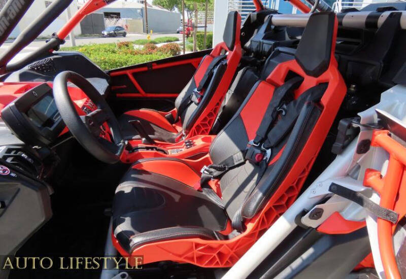 2021 Can-Am Maverick X3