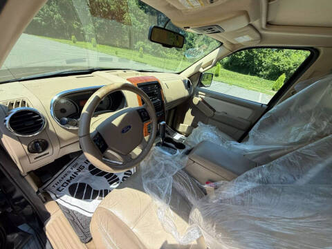 2010 Ford Explorer Eddie Bauer