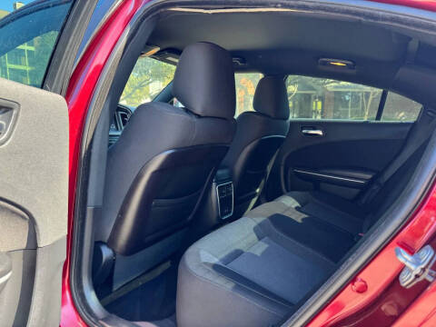 2019 Dodge Charger SXT