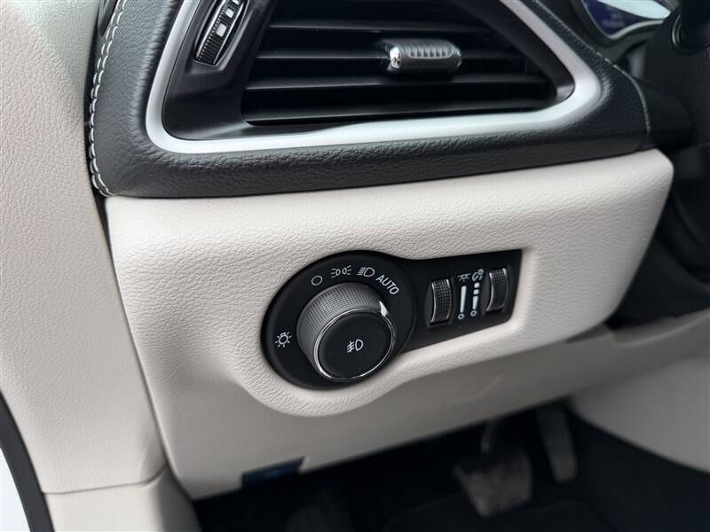 2024 Chrysler Pacifica Plug-In Hybrid