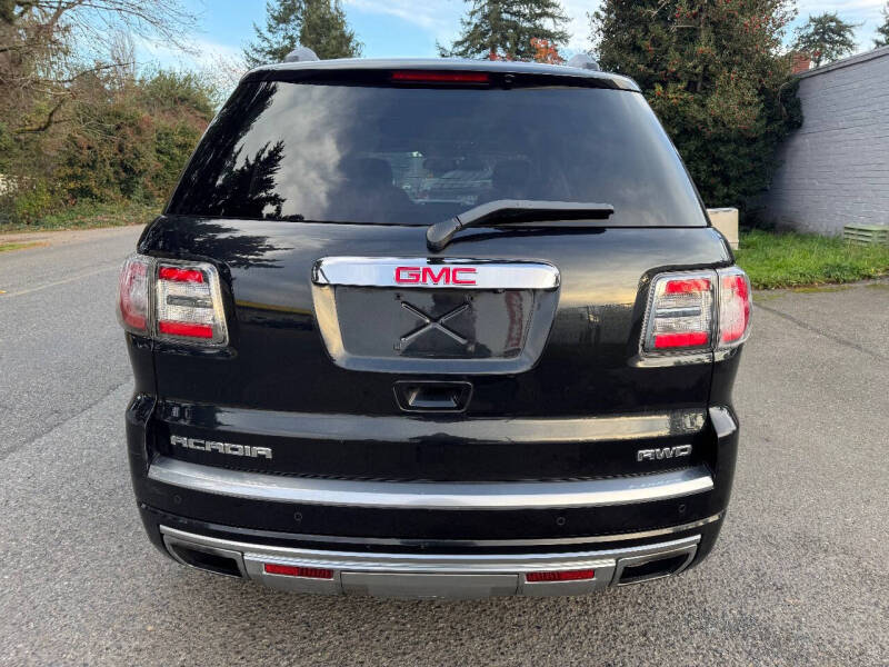 2013 GMC Acadia Denali