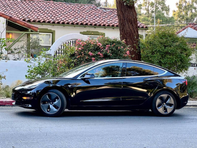 2018 Tesla Model 3 Mid Range