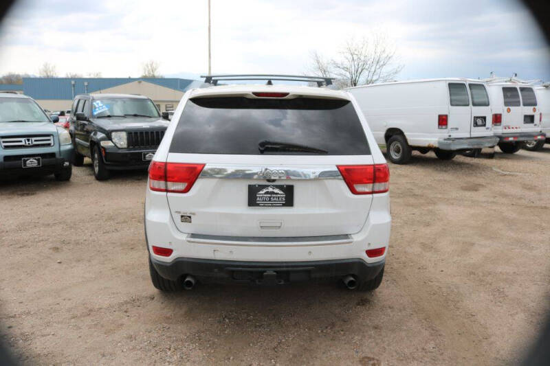 Image 4 of 2013 Jeep Grand Cherokee Overland
