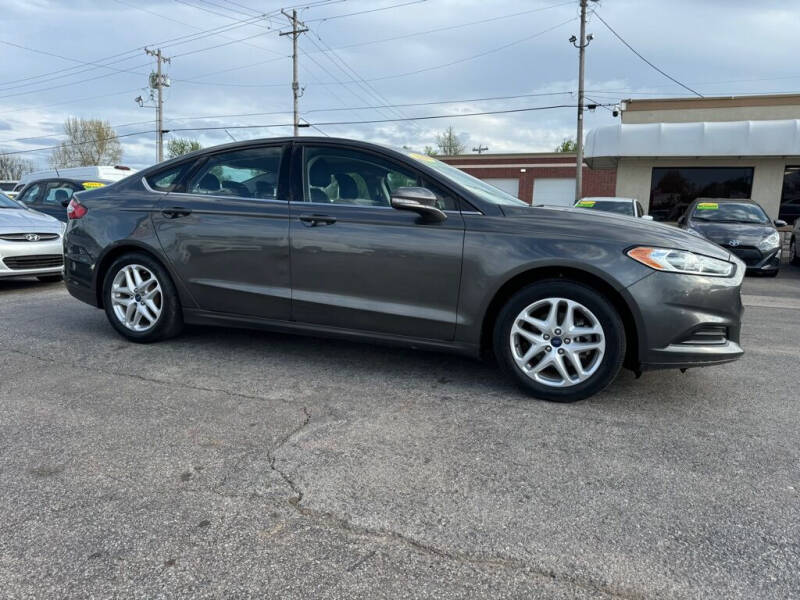 2015 Ford Fusion SE